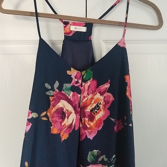 Floral high low Everly dress- navy pink - Picture 2 of 5